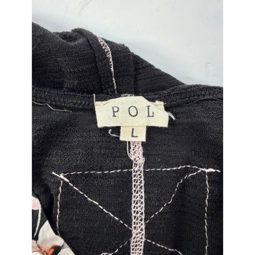 POL Womens Large Black Floral Star Patch Raw Hem Boho‎ Distressed Oversized Top - Picture 16 of 16